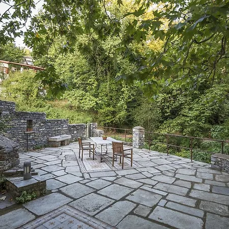 Anovolios Boutique 4* Агиос-Георгиос-Нилиас