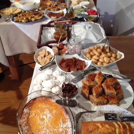 Anovolios Boutique Отель