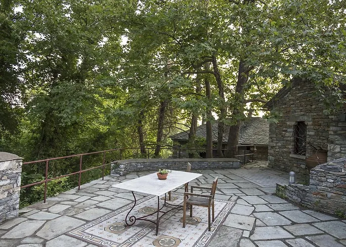 Anovolios Boutique Отель